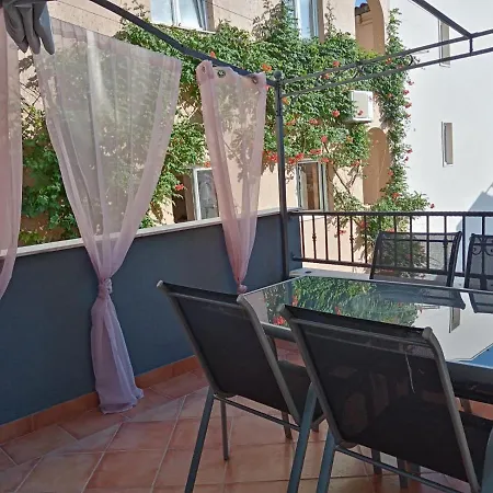 Apartament Niko *