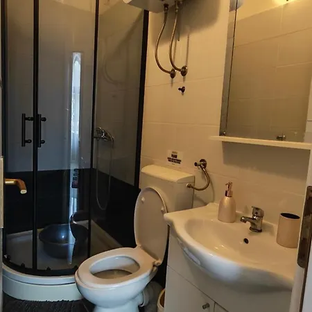 Niko Apartman *