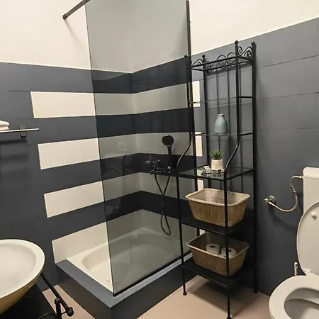 Daire Niko
